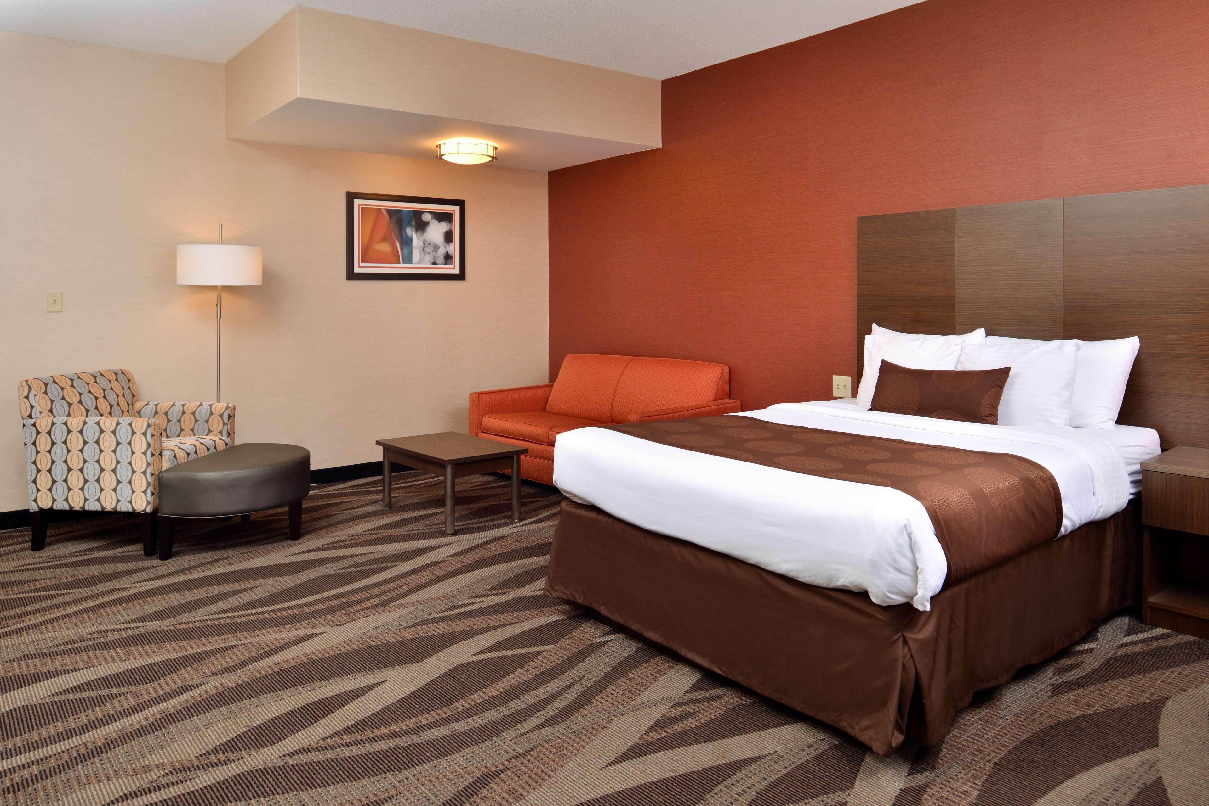 Best Western Plus University Inn Olean Buitenkant foto